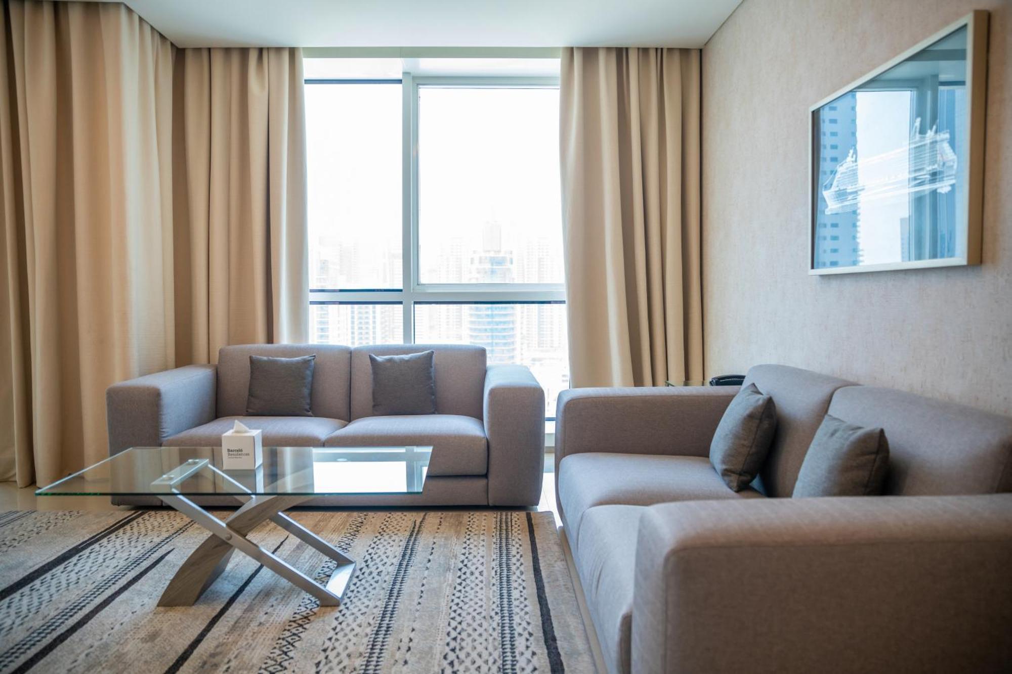 Barceló Residences Dubai Marina Bagian luar foto