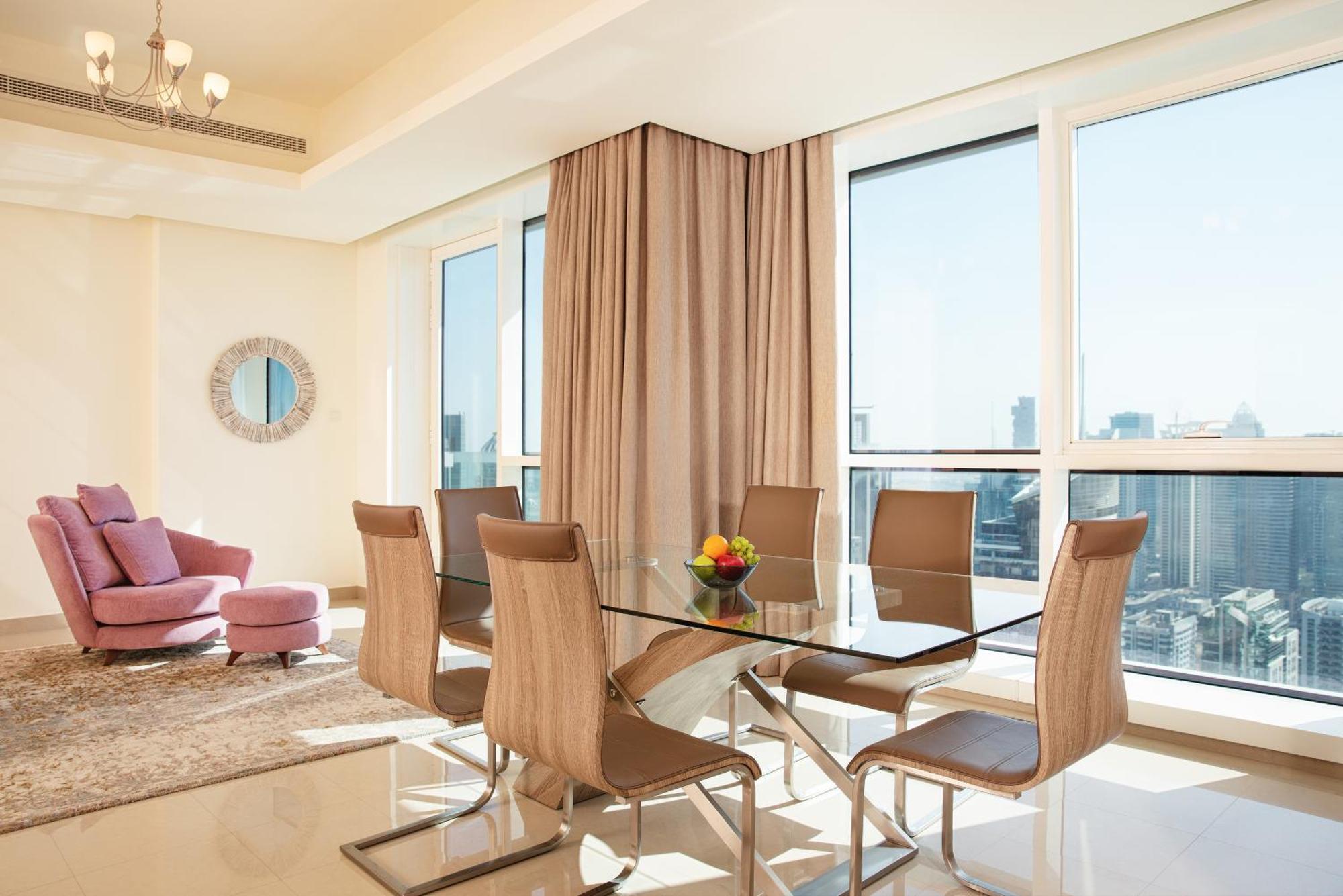 Barceló Residences Dubai Marina Bagian luar foto