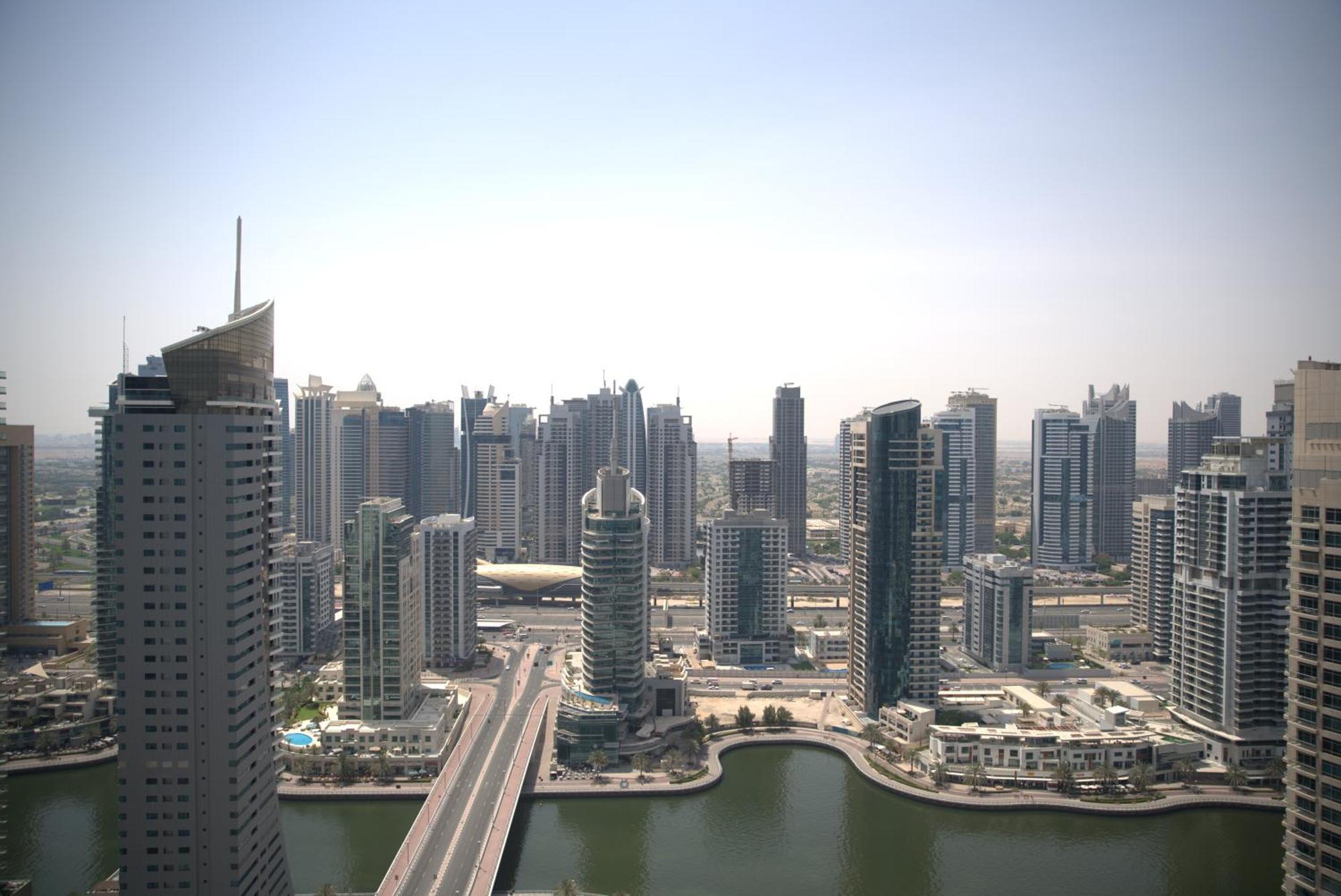 Barceló Residences Dubai Marina Bagian luar foto