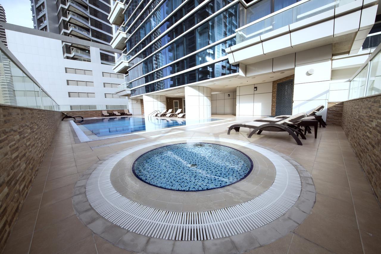 Barceló Residences Dubai Marina Bagian luar foto